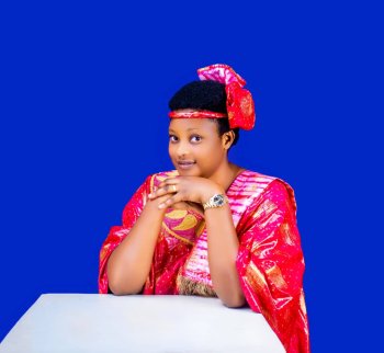 Ni inkuru mpamo: Zahabu y'Uwiteka yahembuye abakunzi ba Gospel mu ndirimbo "Ongera wivuge Mana"