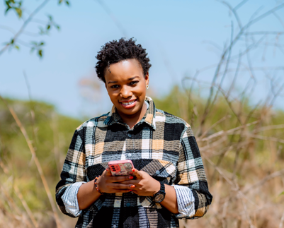 Ese koko Yesu wenyine arahagije? Umva igisubizo cya Umutesi Neema mu ndirimbo yise “Ndi Amahoro”