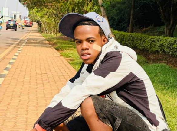 Uko Danny Dollar yavuye muri Moriox Kids aterwa imijugujugu ubu akaba ari kuririmba 'Amashimwe'