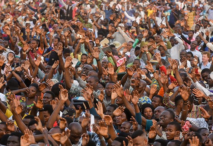 Amayeri mu mvugo ya gihanuzi ijambo ndakuvanaho karande rikubita mu cyico rikinjiza ibitambo bitubutse 