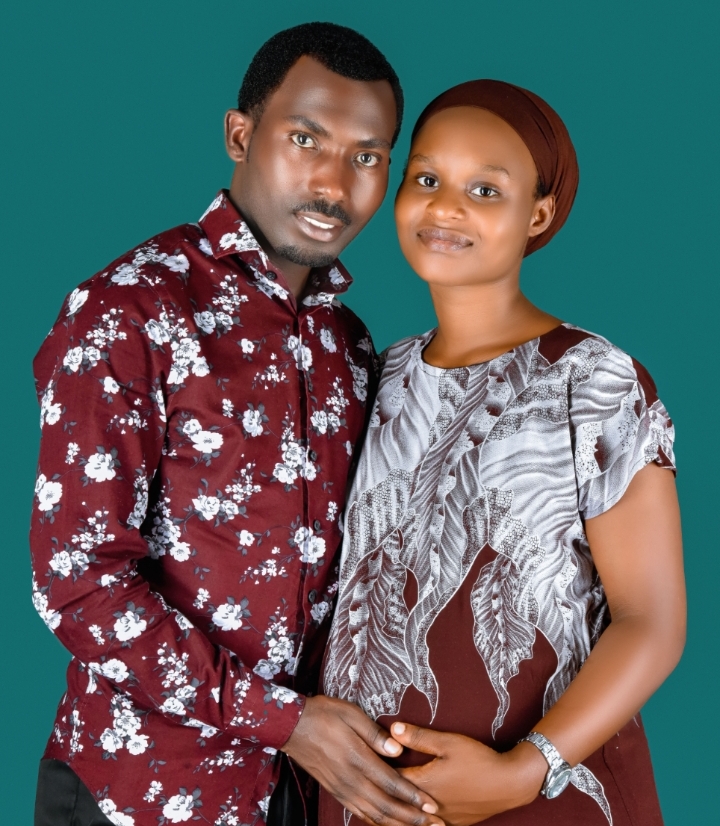 Abana ni umugisha! Nyuma yo guhabwa ubudiyakoni, Eric Biremera na Ange bibarutse umuhungu