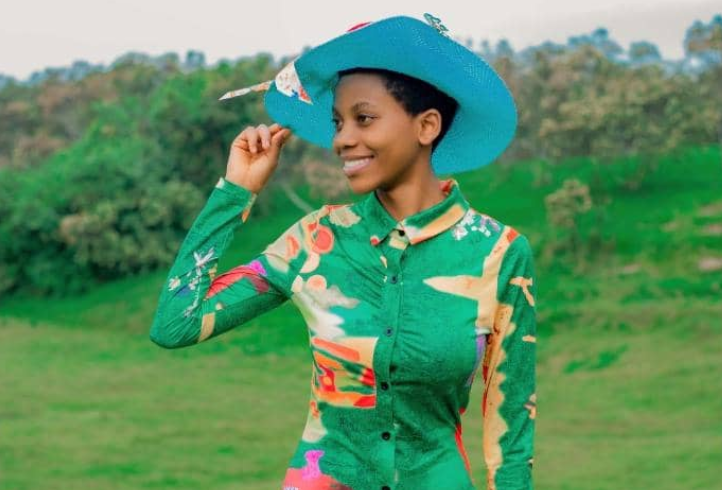Iyo ubuhanga n'umutima byo guhimbaza Imana bihuriye mu ndirimbo imwe havuka Hozana – Divine Nyinawumuntu