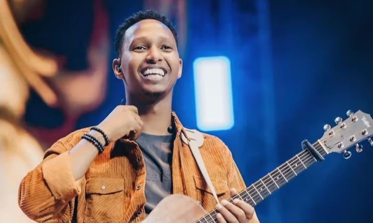  Israel Mbonyi avuga Imana ukayumva, nta yo avuze – Merci wa Gen- Z Comedy