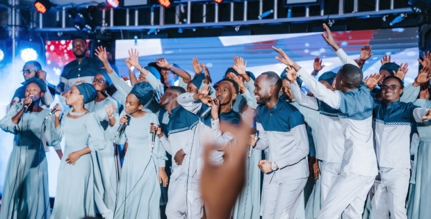 Menya Korali Amahoro ya ADEPR Kinamba irangamiye kogeza Yesu mu ndirimbo no mu yindi mirimo itandukanye