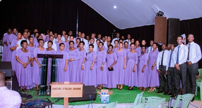 Amateka ya Korali Umuseke yateguye igiterane gikomeye "Nzahigura Live Concert Edition 2"