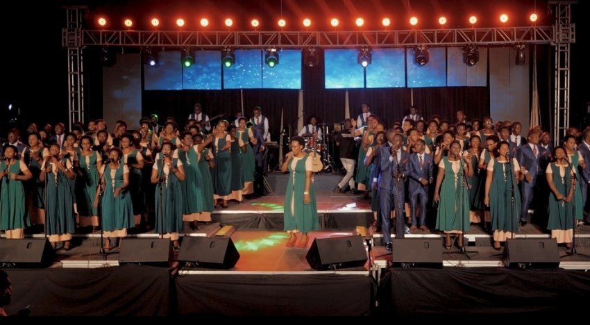 Operation Twende i Cyarwa: Mu mavuta menshi, korali Ukuboko kw'iburyo ihagurutse i Kigali yerekeje i Cyarwa mu kogeza Yesu