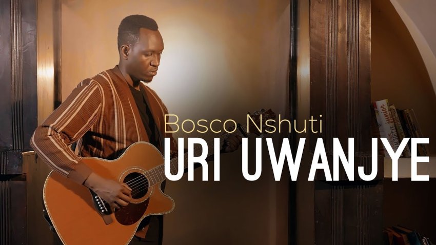 Nyuma y'ibyumweru bibiri gusa Bosco Nshuti asohoye indi ndirimbo yise ‘Uri Uwanjye'