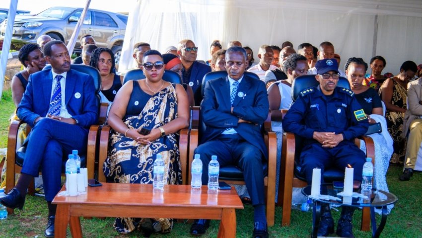 VIDEO: Eglise Evangélique des Amis au Rwanda yunamiye abakristo bayo bazize Jenoside yakorewe Abatutsi