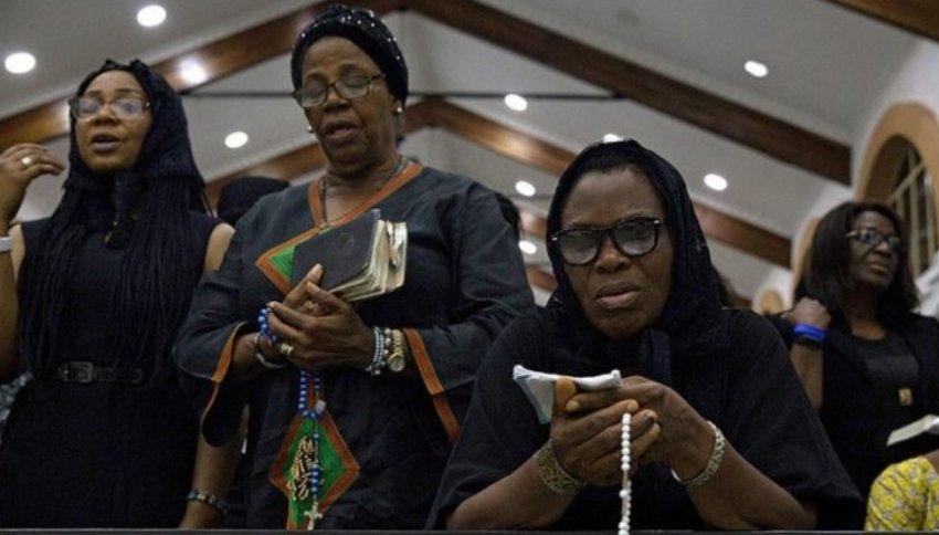 Pasiteri yishwe ndetse n'umugore we arashimutwa