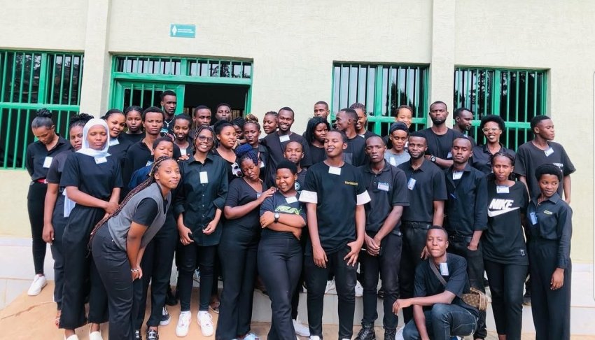 Africa for Excellence Mission na Hotel Talents Pool bari kwandika abifuza kwitabira amahugurwa muri 'Hospitality' 