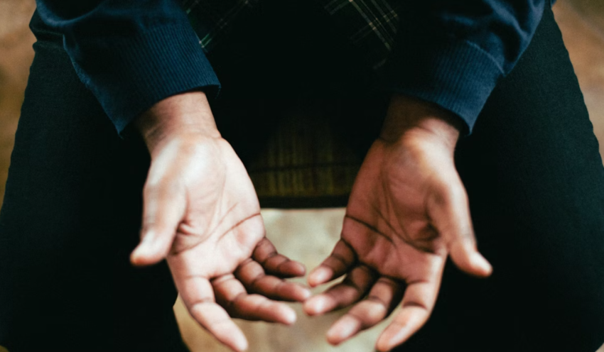 Itangiriro n'iherezo ryawe ni Imana—Pastor Christian Gisanura