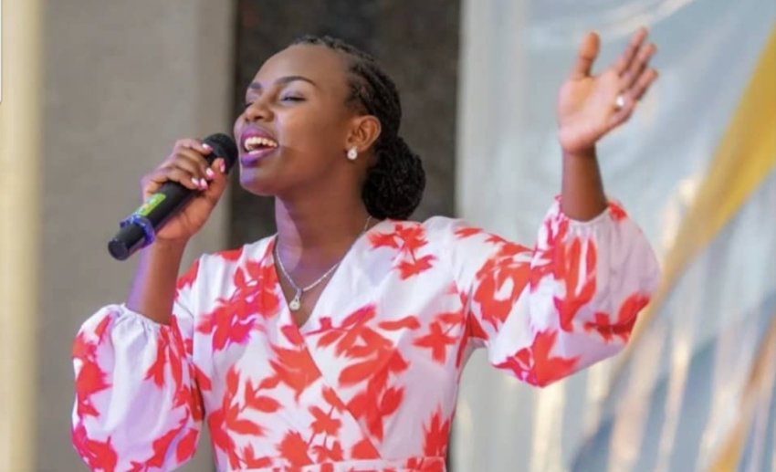 Mukamurenzi Clotilde avuga ko yatunguwe n'Imana kuboneka ku mwanya wa 4 muri RSW TALENT HUNT