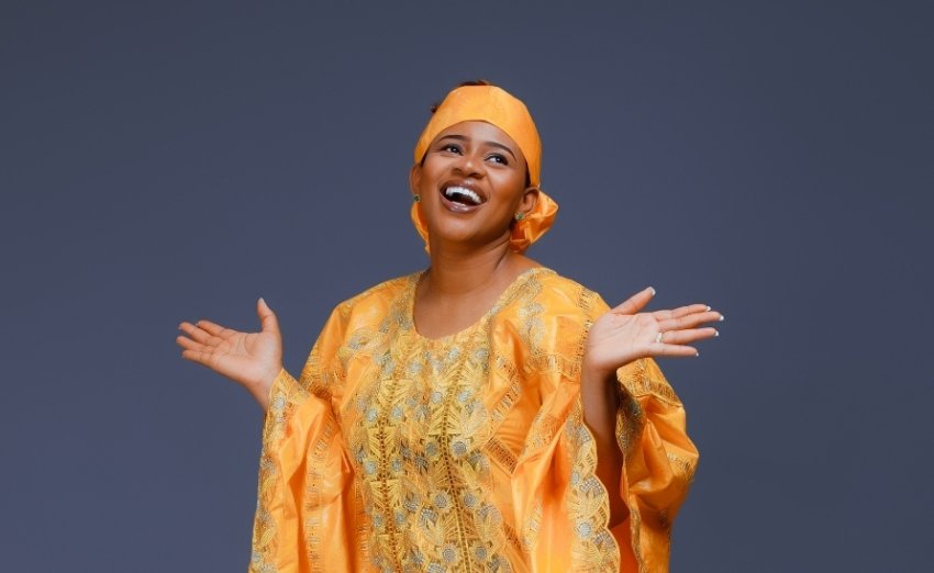 Canada: Nyuma yo kuborogera itorero, Rehema yatanze ihumure mu ndirimbo 'Ibinezaneza' igaragaramo Divine