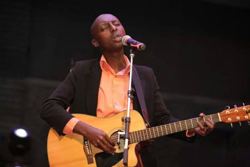 Yumvwa n'uri ku munara! Aime Uwimana yasobanuye ubutumwa bw'indirimbo ye nshya “Mu Gitaramo”