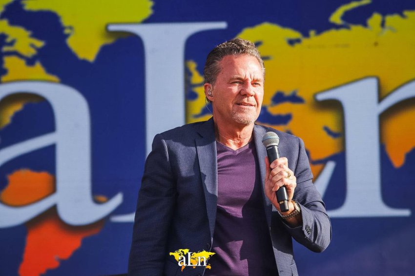 When you change what you believe you change how you live - Ev. Dana Morey in Burundi Miracle Gospel Harvest crusades