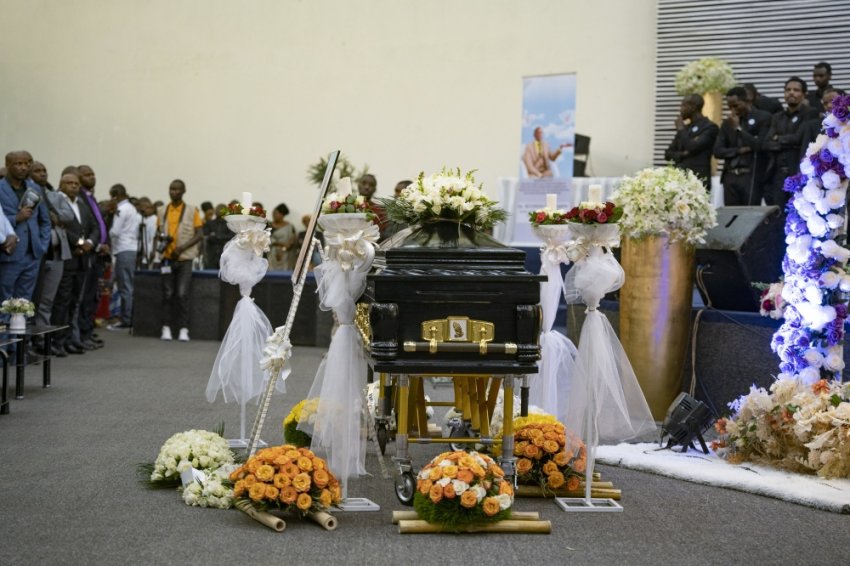 Thousands of people gathered to honor and say goodbye to Pastor Theogene Niyonshuti