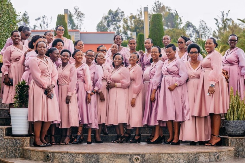 Amateka ya Family of Singers Choir igiye kwizihiza isabukuru y'imyaka 15 mu gitaramo yatumiyemo Israel Mbonyi 