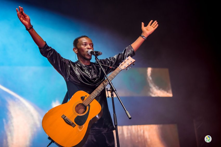 Chryso Ndasingwa yasohoye indirimbo “Iyo Mana” mbere y'igiterane mpuzamahanga azitabira