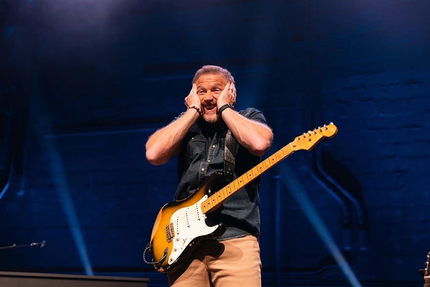 Comedian Tim Hawkins opens up on faith, family and his journey with God