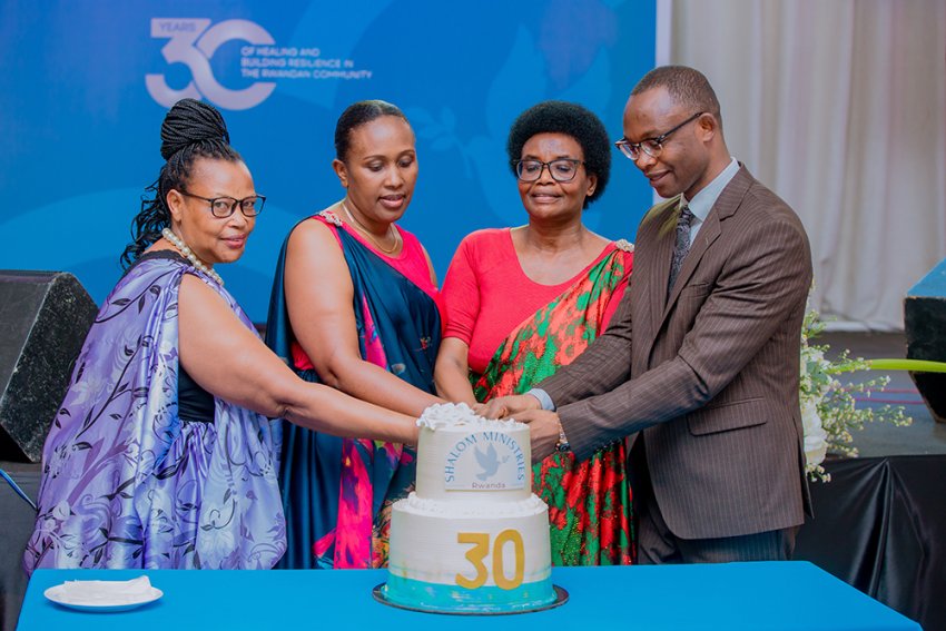 Shalom Ministries yizihije isabukuru y'imyaka 30 ishimirwa kuba umuyoboro w'ibikorwa by'isanamitima-PHOTOS
