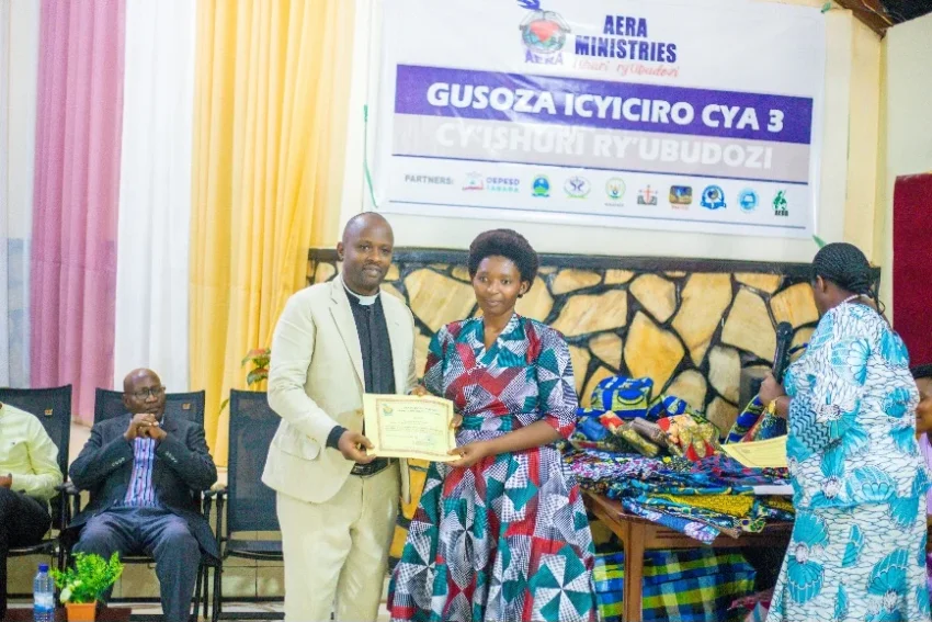 Imyaka 30 y'Ubufasha: OEPESD TABARA mu gutegura ejo hazaza heza h'igihugu binyuze mu muryango mwiza