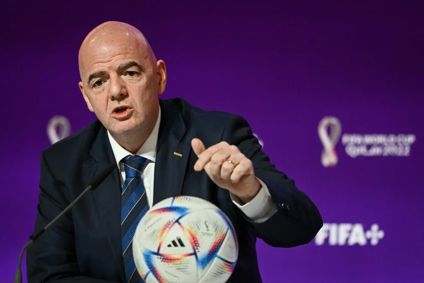 Gianni Infantino yikomye abakomeje kunenga World Cup 2026, abasaba 'gusenga'
