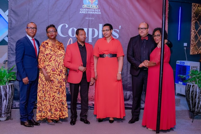 Apostle Serukiza aliwaomba wakristo kuombea nyumba zao katika kazi ambayo Mchungaji Numa na mkewe walishuhudia