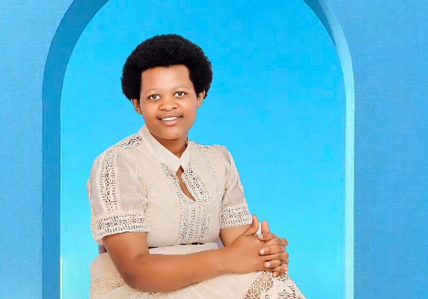 Dative Worshipper yatanze ituro ry'ishimwe mu ndirimbo "Reka Nshire ubwoba"