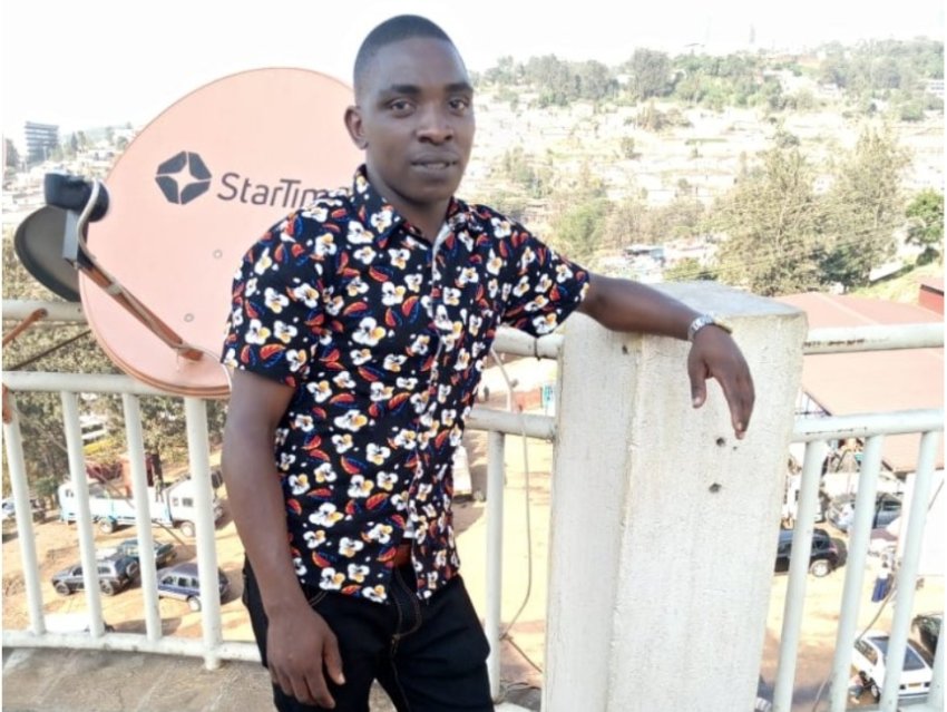 Nyuma y'indirimbo "Cyarabumbuwe" Jacques Nsanzabera agarutse mu yitwa "Yesu niwe Byose" - VIDEO