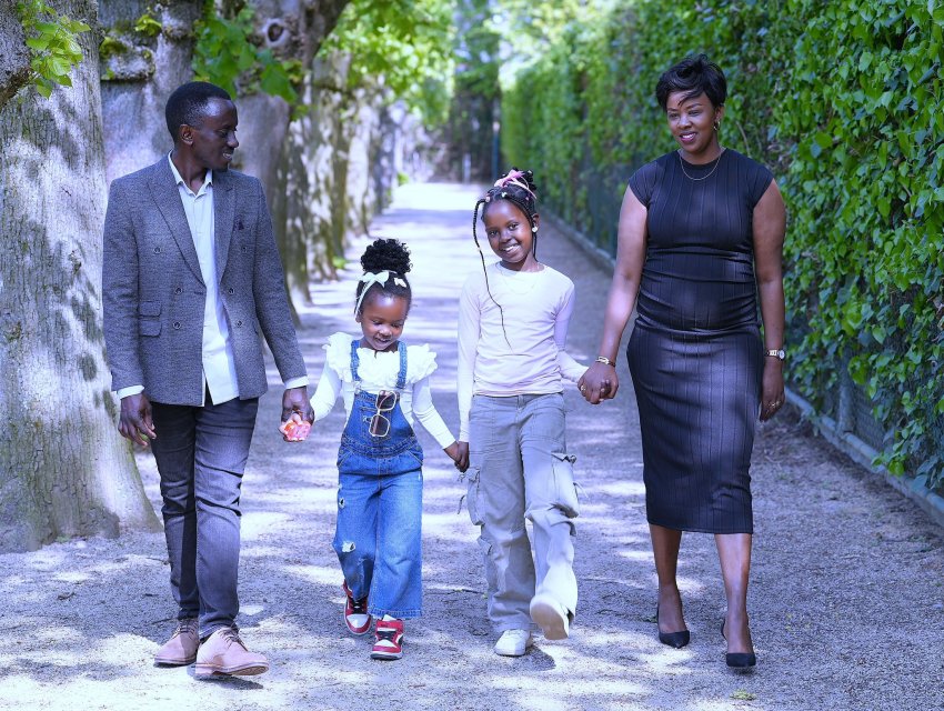 Imana yambereye umutaka mu mvura y'amahindu - Ishimwe rya Ev. Eliane wizihiza isabukuru y'imyaka 40