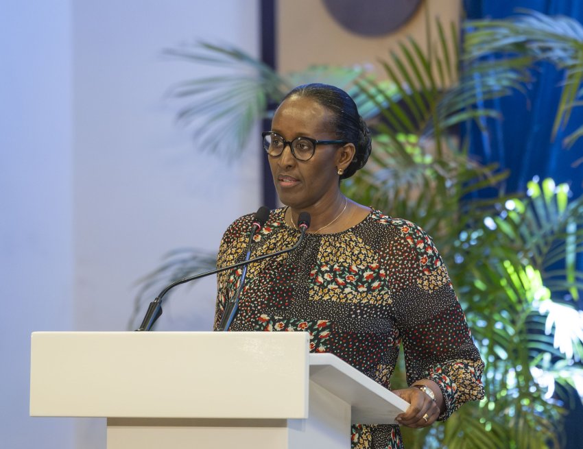 Umurage ku Bato: U Rwanda ruzima, rutazima! - Ibaruwa Madamu Jeannette Kagame yandikiye urubyiruko